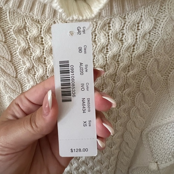 J crew cable knit mockneck sweater - Picture 4 of 5